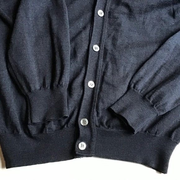 Simons 100%  extra fine merino wool navy blue Cardigan made Italy 🇮🇹 - Picture 7 of 9